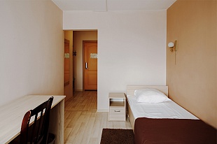 Single room economy + With breakfast buffet (restaurant) 